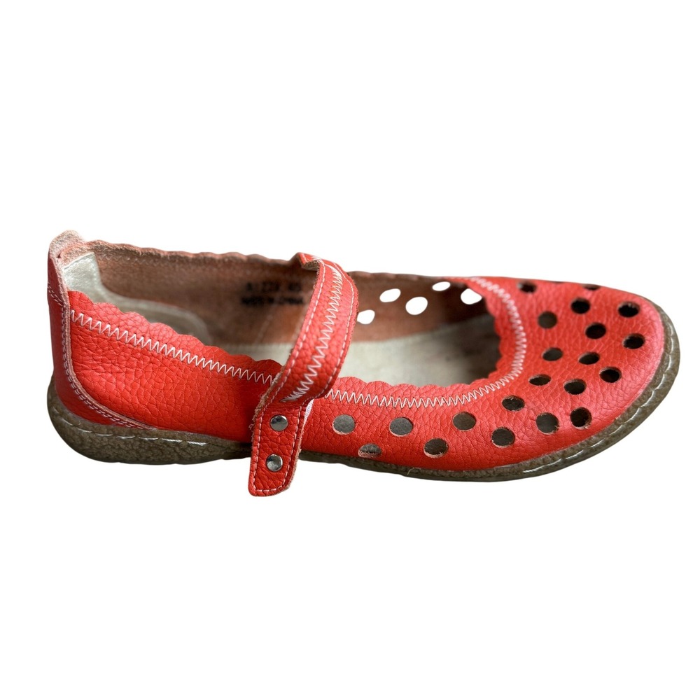 Bernie‎ Mev Rizza Orange Leather Mary Jane Flats Scalloped Perforated Size 9.5